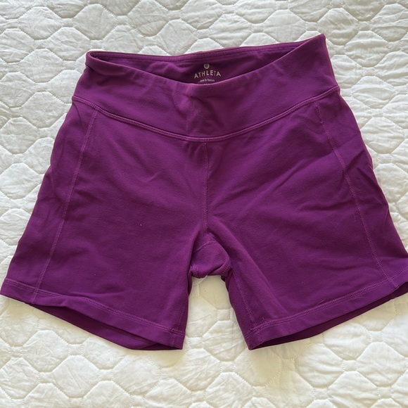 Athleta Pants - Athleta shorts